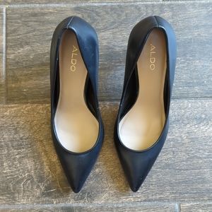 Black Aldo Pumps